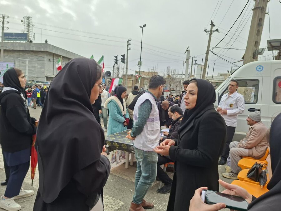 حضور پرشور کارکنان بهزیستی استان کردستان در راهپیمایی ۲۲ بهمن