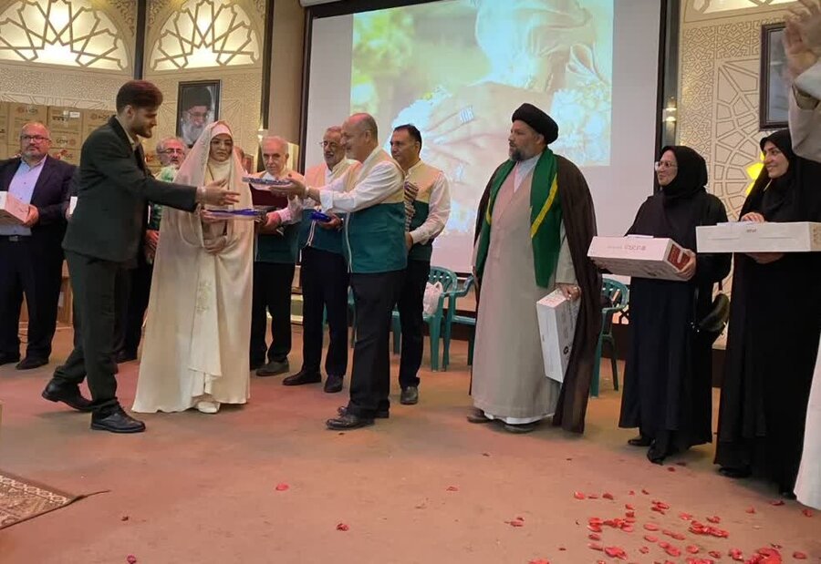 بزم پیوند سکوت