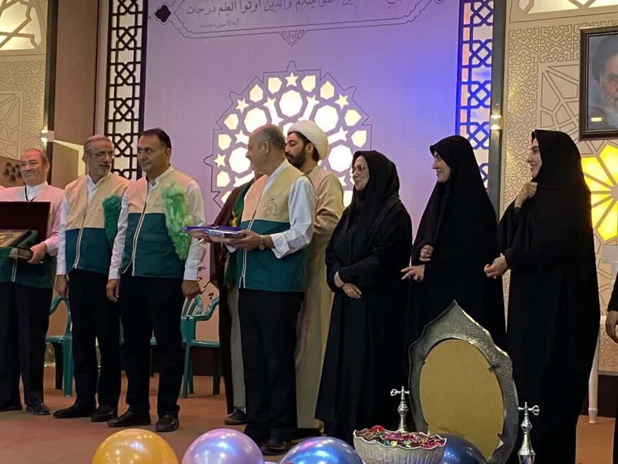 بزم پیوند سکوت