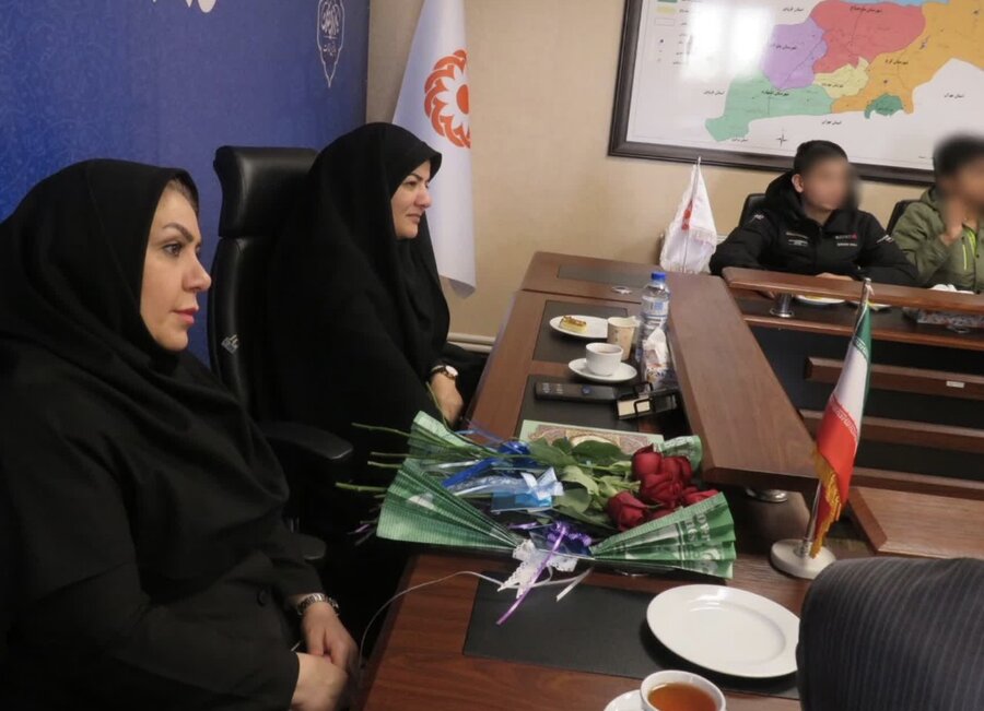 رونمایی از کتاب «داستان‌هایی از جنس پسرانه»/جلوه‌ای از توانمندی فرهنگی فرزندان مقیم مراکز بهزیستی البرز