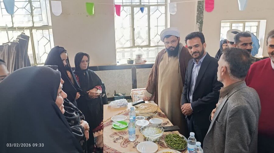 نمایشگاه صنایع‌دستی و جشنواره غذای سالم در گنبکی