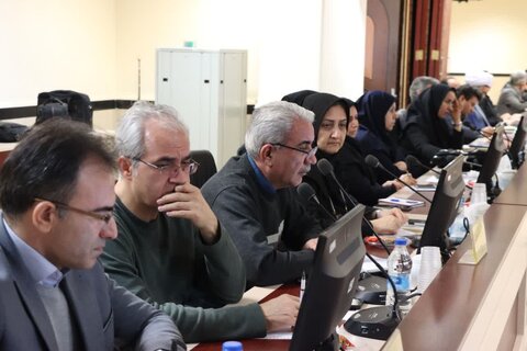 گزارش تصویری ا جلسه شورای سالمندان استان مرکزی با محوریت «شهر دوستدار سالمند»