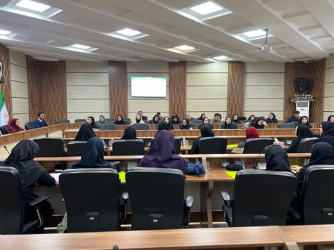 دوره ۱۶ ساعته «مهارت‌های کارآفرینی، حمایت‌طلبی و مشارکت اجتماعی» در چارچوب برنامه توانبخشی مبتنی بر جامعه (CBR)