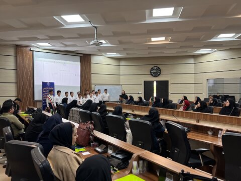 دوره ۱۶ ساعته «مهارت‌های کارآفرینی، حمایت‌طلبی و مشارکت اجتماعی» در چارچوب برنامه توانبخشی مبتنی بر جامعه (CBR)