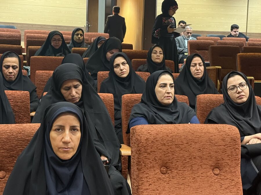 برگزاری اجلاس و برنامه‌های نماز در بهزیستی استان یزد