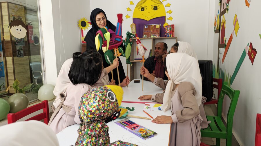 برگزاری برنامه شاد فرهنگی ویژه کودکان تحت پوشش بهزیستی در مرکز شوق زندگی
