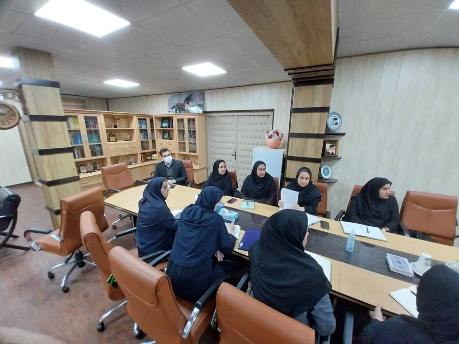 نشست هم‌اندیشی بررسی راهکارهای علمی بهبود و ارتقای وضعیت سلامت روان پرسنل و جامعه هدف بهزیستی برگزار شد