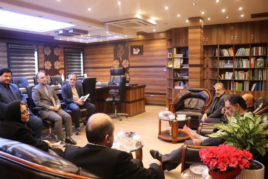 دیدار مدیرکل بهزیستی گیلان با رئیس سازمان مدیریت و برنامه‌ریزی استان