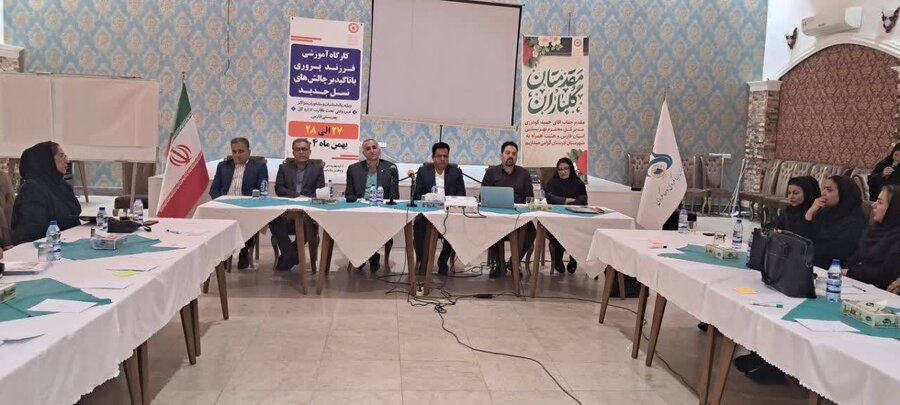 سفر سرپرست بهزیستی استان فارس به لارستان و تأکید بر اهمیت آموزش در توانمندسازی خانواده‌ها