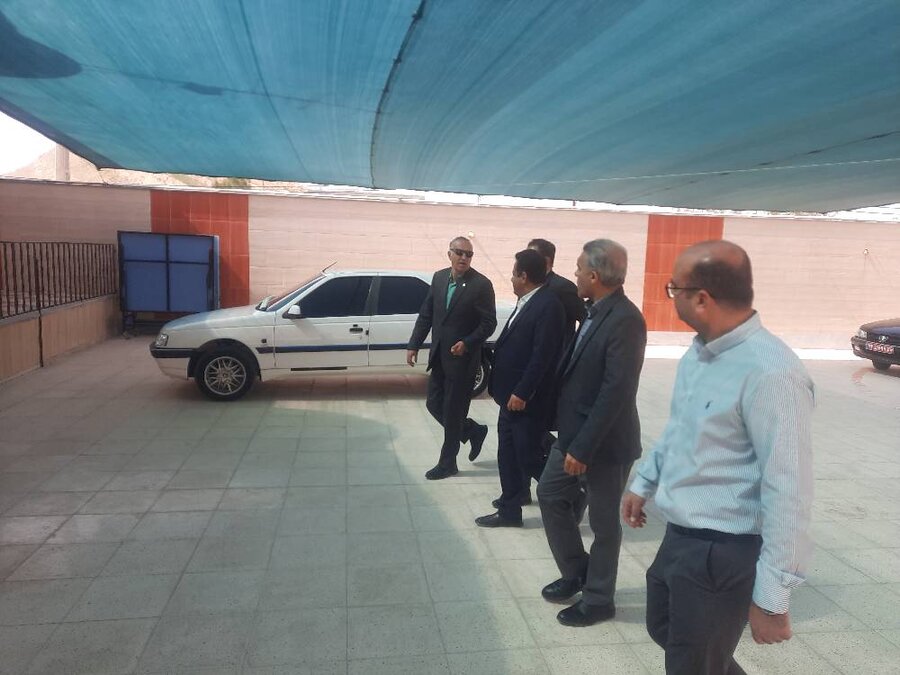 بازدید سرپرست بهزیستی فارس از مرکز روزانه جامع توانبخشی حرفه‌ای معلولین آتیه لارستان