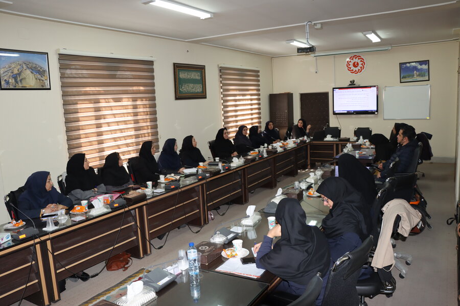 تأکید مدیرکل بهزیستی استان مرکزی بر تقویت ارتباط محله‌محور مراکز مثبت زندگی در جلسه ستاد ملی رمضان