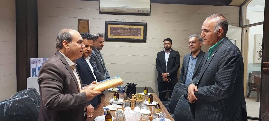 تقدیر مدیرعامل مرکز توانبخشی و شبانه‌روزی خیریه جهاندیدگان مهر لارستان از سرپرست بهزیستی فارس