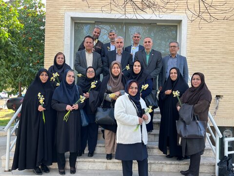 دیدار سرپرست بهزیستی استان فارس با کارکنان فرزند شاهد به مناسبت گرامیداشت مقام ایثار و فداکاری