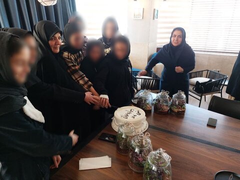 برگزاری آیین رهسپاری فرزندان به زندگی مستقل در البرز؛ آغاز فصلی نو برای توانمندسازی اجتماعی