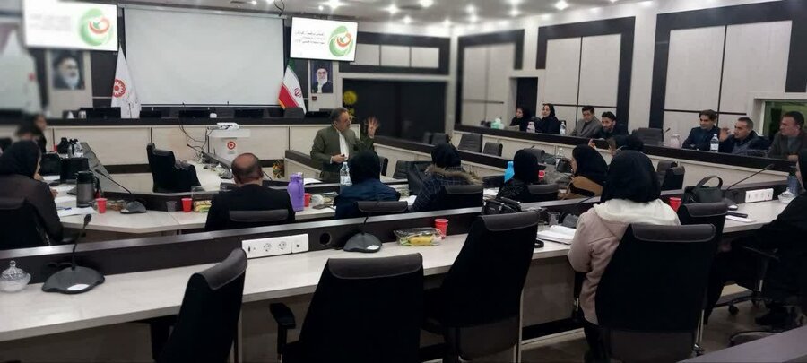 کارگاه آموزشی پیشگیری از خشونت و آزار جنسی در کودکان در سنندج برگزار شد