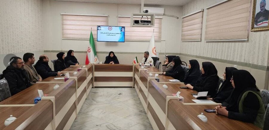 جلسه هماهنگی اجرای پویش مثبت ماه در بهزیستی شاهین‌دژ