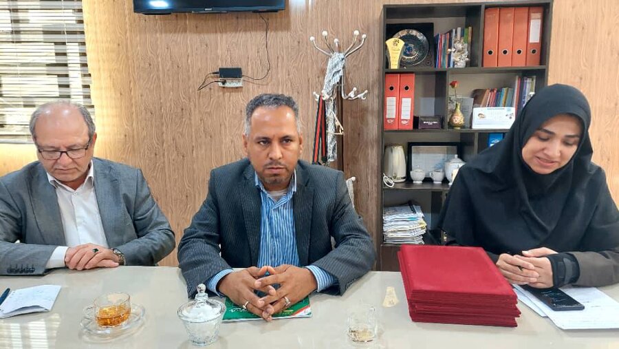 نشست شورای مشارکت‌های مردمی قشم؛ از حمایت خیرین تا توسعه همکاری‌های بین‌بخشی