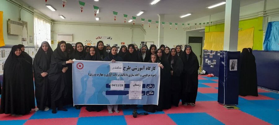 کارگاه آموزشی ارتقای سلامت سالمندان در روستای سلطان‌آباد رزن برگزار شد