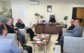 نشست مشترک مدیر کل بهزیستی قزوین با هیئت مدیره موسسه خیریه راه فرشتگان آسمانی