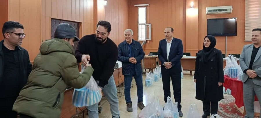 ۱۰۰ بسته معیشتی ، هدیه خیّر نیکوکار به مددجویان بهزیستی ارومیه