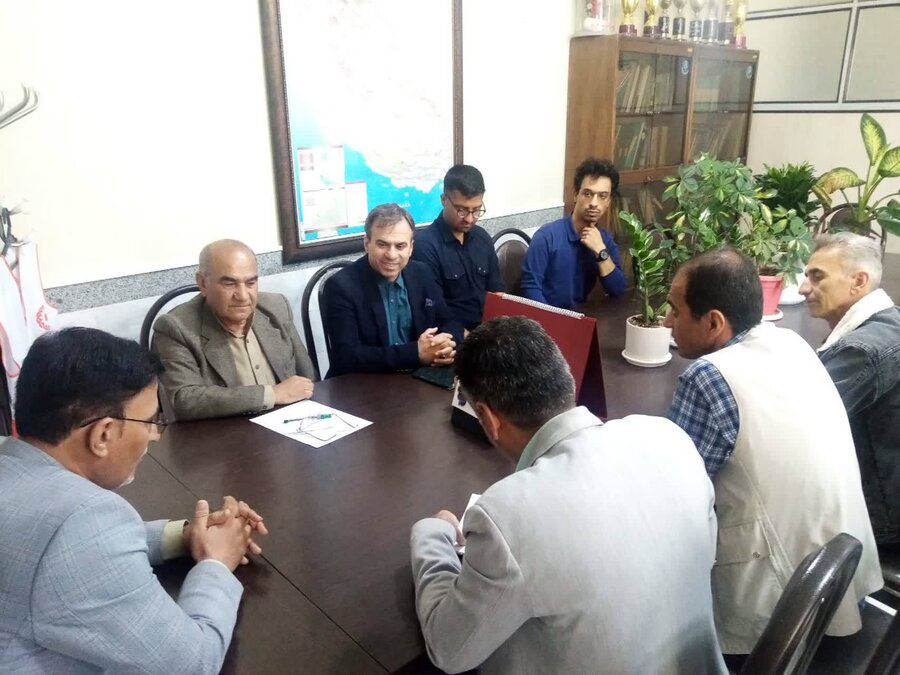 فیروزآباد | انتخابات هیئت مدیره جامعه معلولین شهرستان فیروزآباد با حضور مسئولان استانی و شهرستانی برگزار شد.