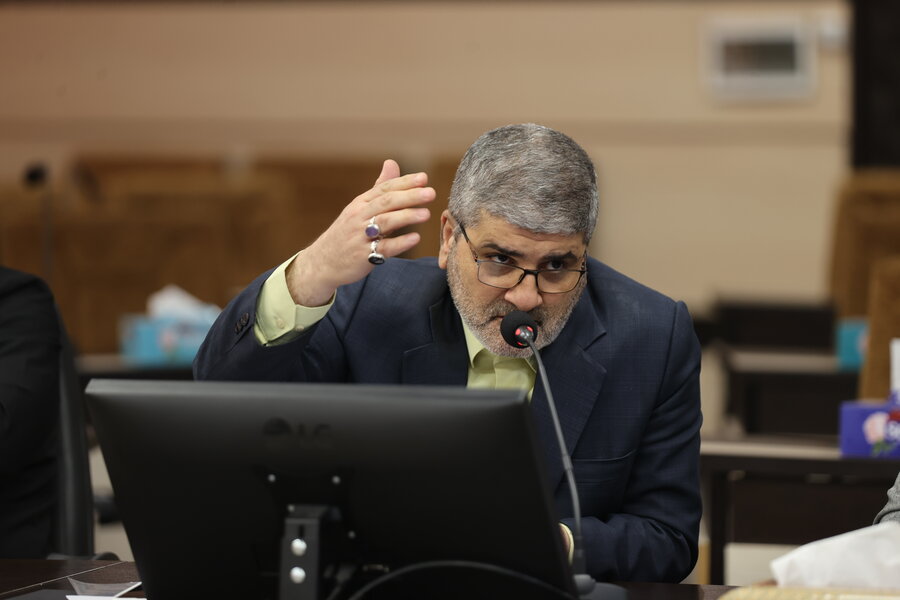 اولین جلسه مشورتی قرآن و عترت