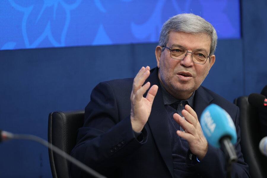 اولین جلسه مشورتی قرآن و عترت