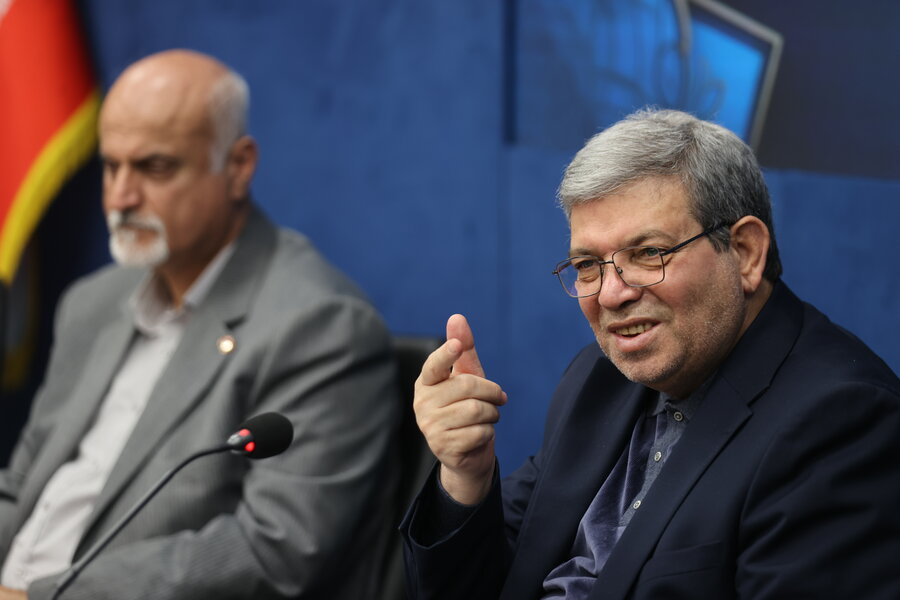 نشست با مراکز