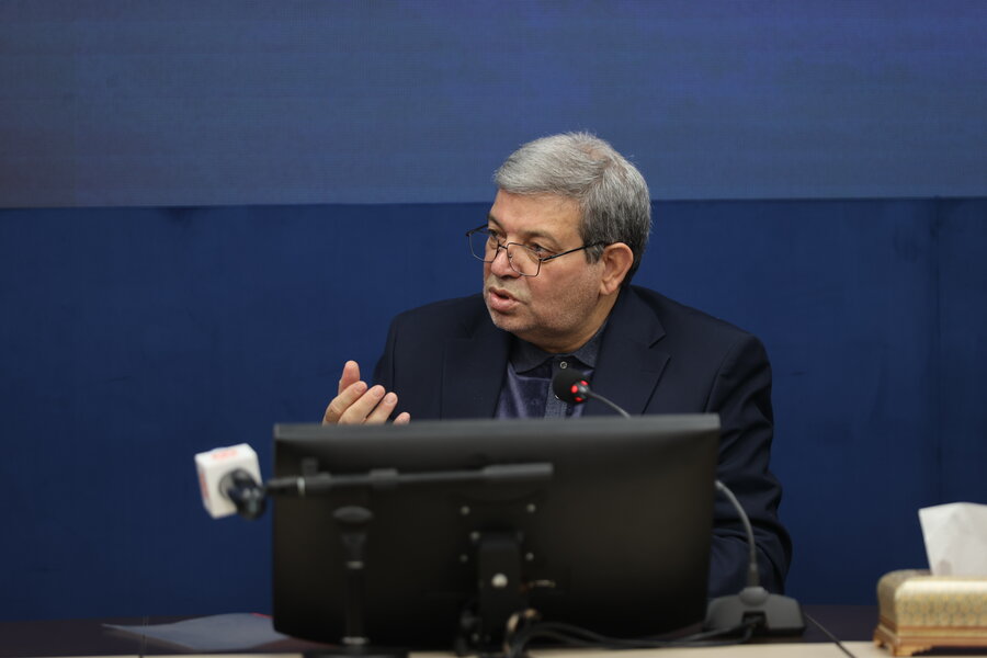 نشست با مراکز