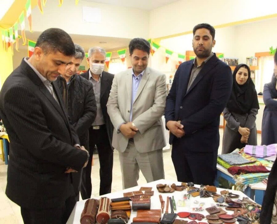 پیشوا | برپایی نمایشگاه بانوان کارآفرین؛ عزم جدی فرمانداری برای حمایت از مشاغل خانگی