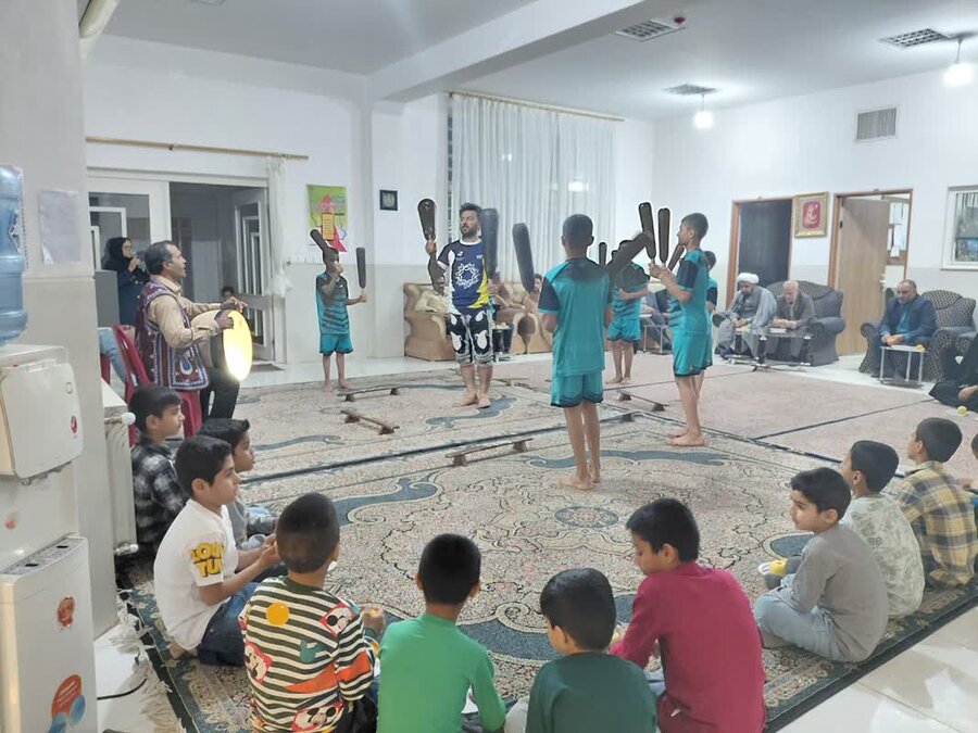 ضیافت افطاری مددجویان بهزیستی نرماشیر