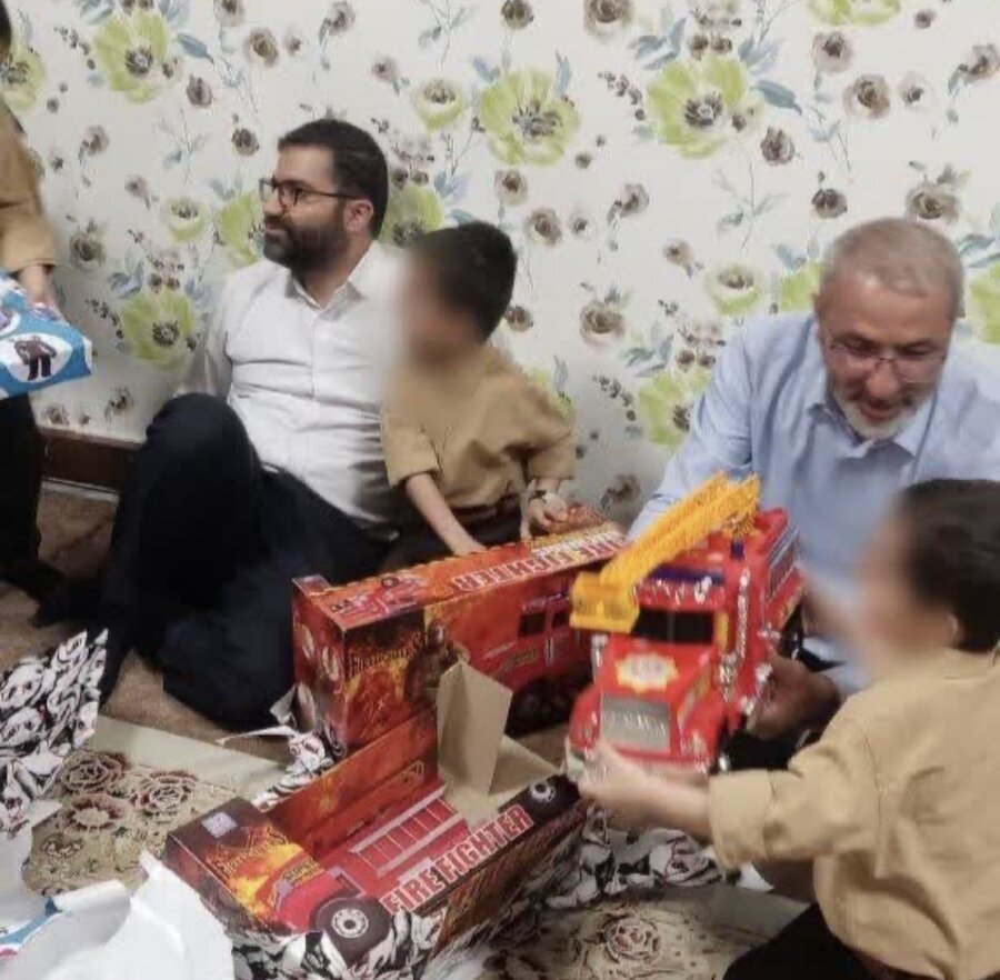 افطار صمیمانه معاون رئیس جمهور و مسئولین استانی در کنار فرزندان مرکز «نیکسا» تحت نظارت بهزیستی کرج