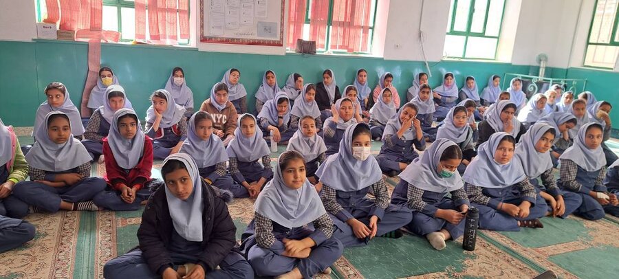 زرین دشت|برگزاری آموزش مهارت‌های «نه گفتن» و جرأت‌مندی جهت دانش‌آموزان مدرسه حریت