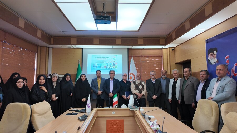 تجلیل از کارکنان شرکت‌کننده در پویش ورزشی «یک حرکت بیشتر»