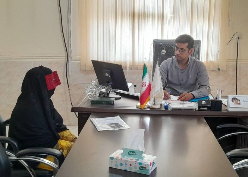 سیریک | رسیدگی به مشکلات مددجویان در «یک‌شنبه‌های مردمی» بهزیستی سیریک