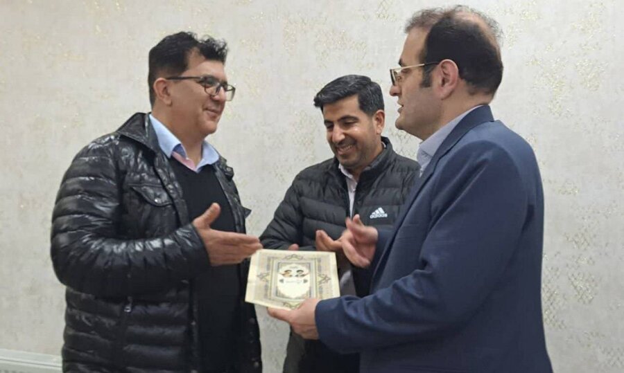 تجلیل فرماندار و رئیس بهزیستی اشنویه از خیران نیک‌اندیش شهرستان