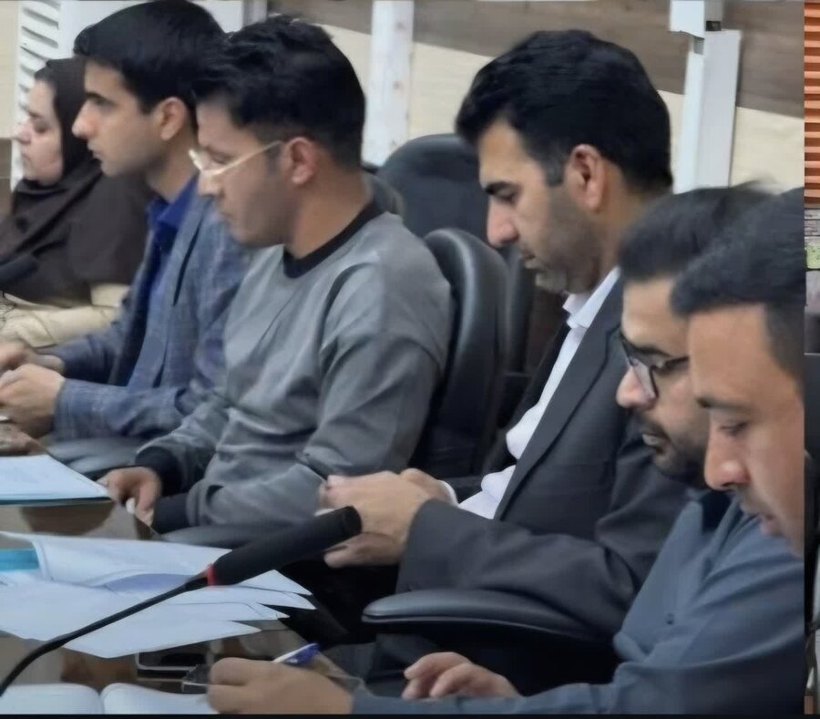 اولین نشست هم اندیشی دستیاران جوان در جیرفت