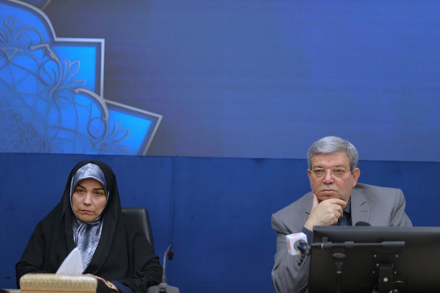 نشست با خانواده های دارای فرزند اتیسم