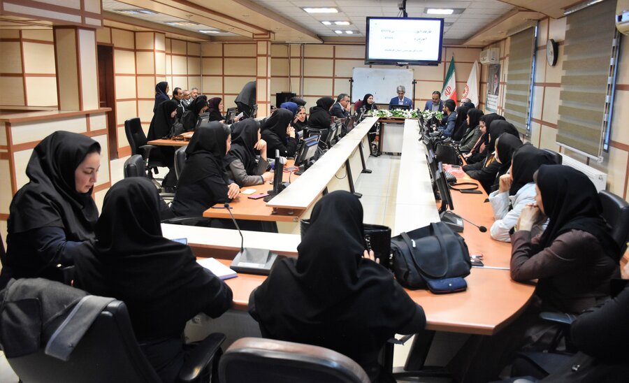 مثبت ماه - سلام‌محله