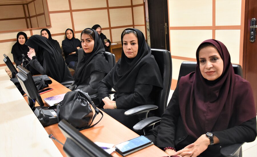 مثبت ماه - سلام‌محله