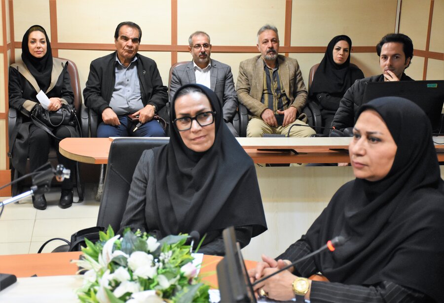 مثبت ماه - سلام‌محله