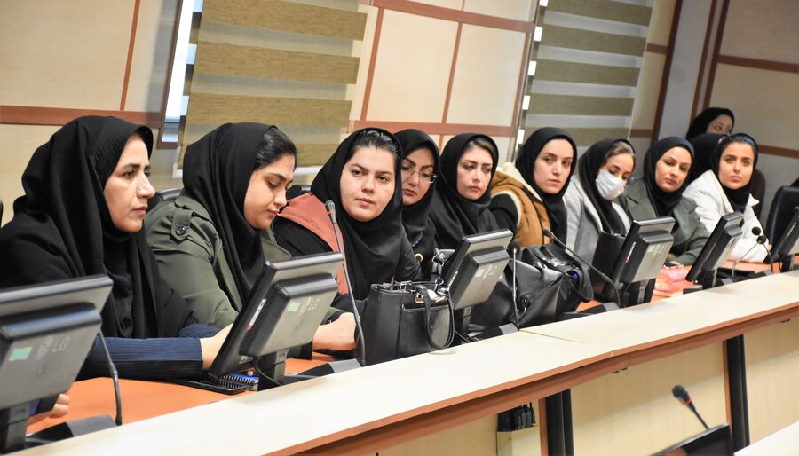 مثبت ماه - سلام‌محله