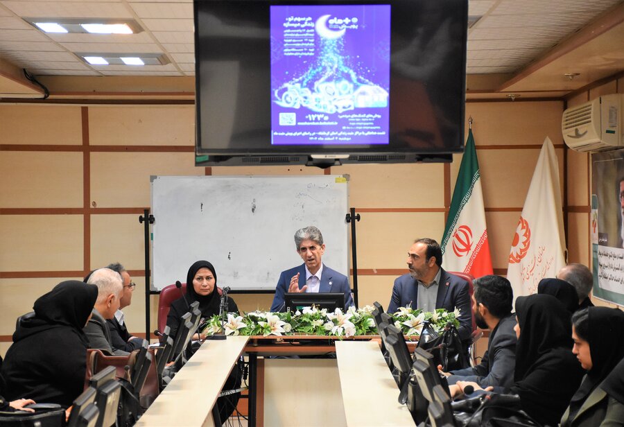 مثبت ماه - سلام‌محله