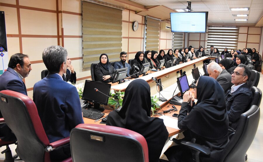 مثبت ماه - سلام‌محله