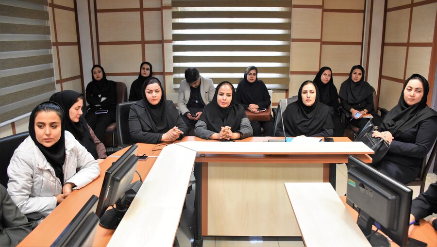 مثبت ماه - سلام‌محله