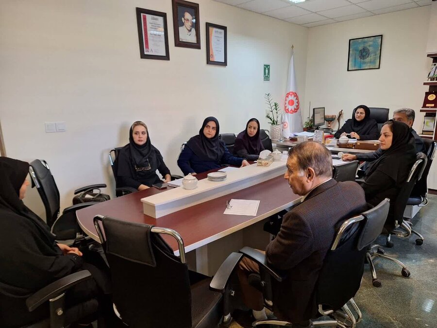 کمیته ارزیابی صلاحیت حرفه ای مشاوران مرکز تلفنی ۱۴۸۰در بهزیستی استان برگزار شد