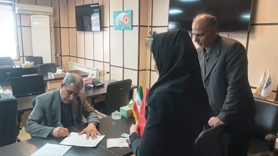 دیدار چهره‌به‌چهره مدیرکل اداره کل بهزیستی استان کردستان با جامعه هدف