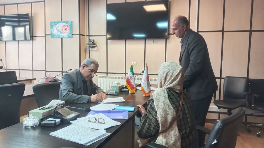 دیدار چهرهبهچهره مدیرکل اداره کل بهزیستی استان کردستان با جامعه هدف