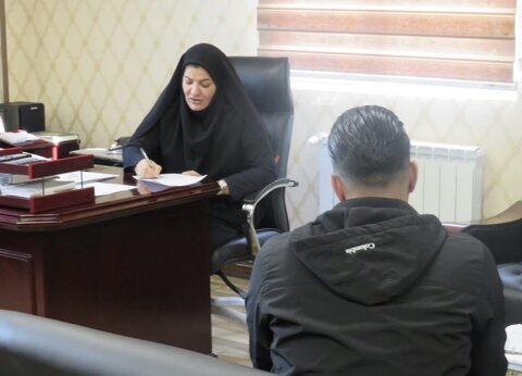 در راستای طرح تکریم ارباب رجوع و ولی نعمتان بهزیستی/ملاقات مردمی مدیرکل بهزیستی البرز با جمعی از جامعه هدف محترم برگزار شد