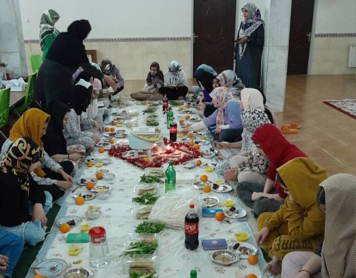 شهرتهران| برگزاری مراسم افطاری در مرکز قرنطینه دخترانه خیام